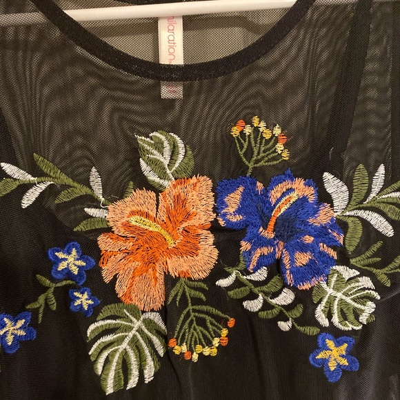 Xhilaration Sheer Overlay Floral Top w/ Built in Camisole - Picture 2 of 4
